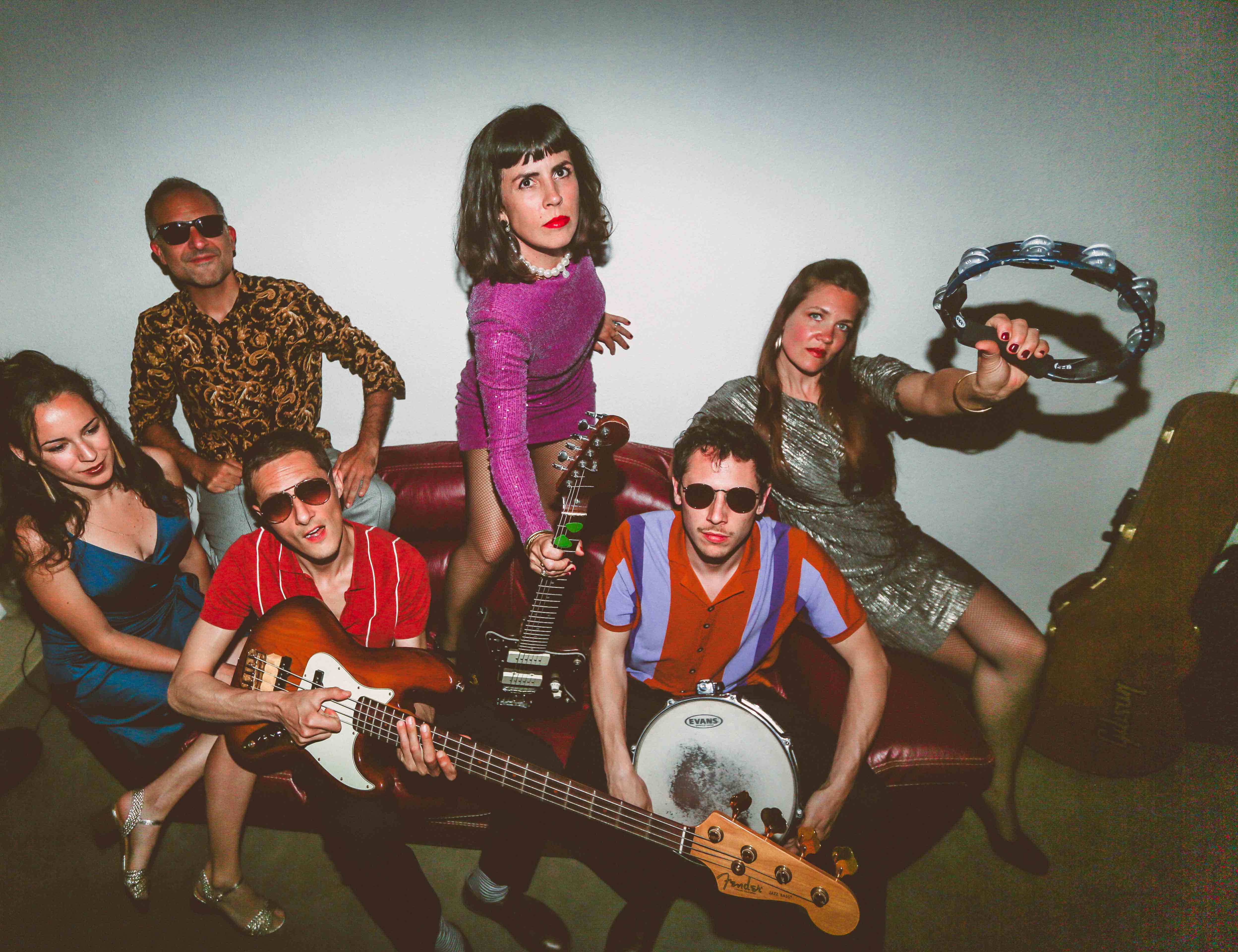 Love Boat by Rose Betty Klub